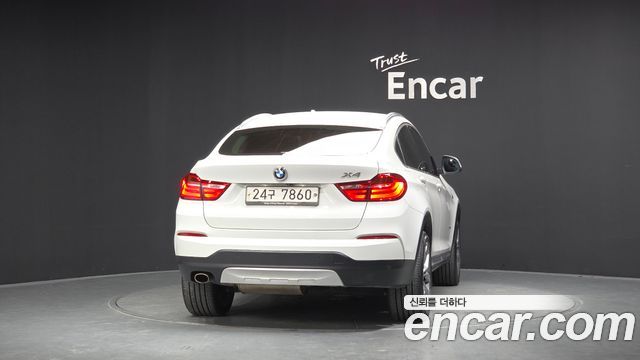 BMW X4 xDrive20d — пробег 136 087 км — фото 4 из 5