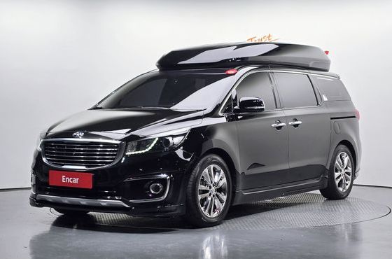 Kia Carnival 7-seater Hi-limousine VIP — пробег 45 508 км — фото 1 из 5