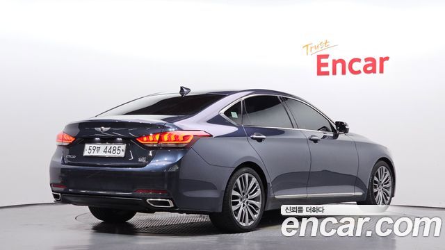 Hyundai Genesis из Кореи Encar