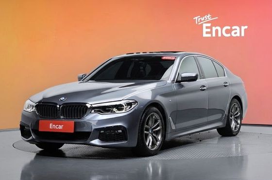 BMW 5-Series 530i xDrive M Sport Package Plus — пробег 108 570 км — фото 1 из 5