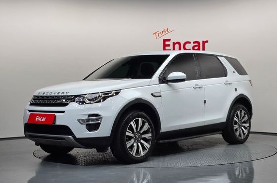 Land Rover Discovery Sport 2.0 TD4 HSE Luxury — пробег 77 051 км — фото 1 из 5