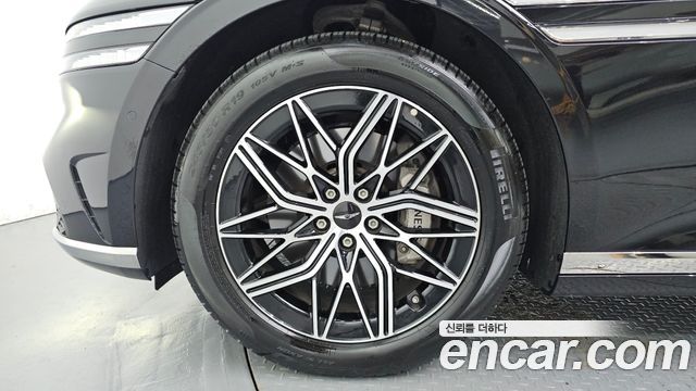Genesis G90 Gasoline 3.5 Turbo AWD — пробег 33 600 км — фото 5 из 5