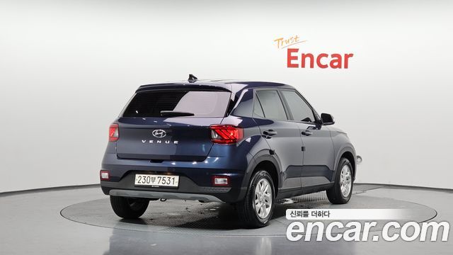 Hyundai Venue из Кореи Encar