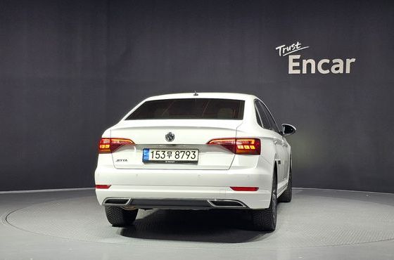 Volkswagen Jetta 1.4 TSI Prestige — пробег 67 454 км — фото 4 из 5