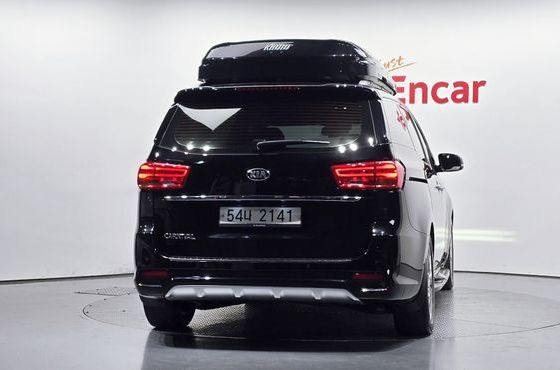 Kia Carnival 9-Seater Noblesse Special — пробег 98 564 км — фото 4 из 5