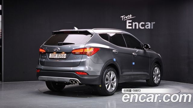 Hyundai Santafe Diesel(e-VGT) 2.0 2WD Exclusive Special — пробег 39 542 км — фото 2 из 5