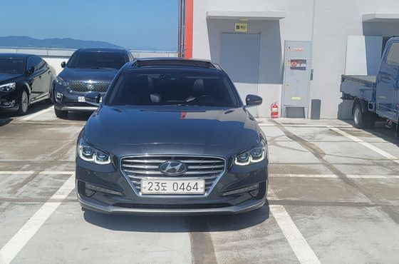 Hyundai Grandeur 2.4 Premium Special — пробег 206 000 км — фото 3 из 5