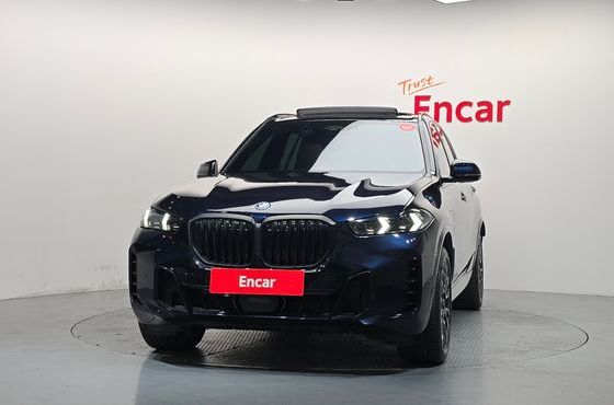 BMW X5 xDrive 50e M Sport — пробег 20 641 км — фото 3 из 5