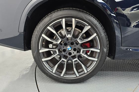 BMW X5 xDrive 50e M Sport — пробег 20 641 км — фото 5 из 5