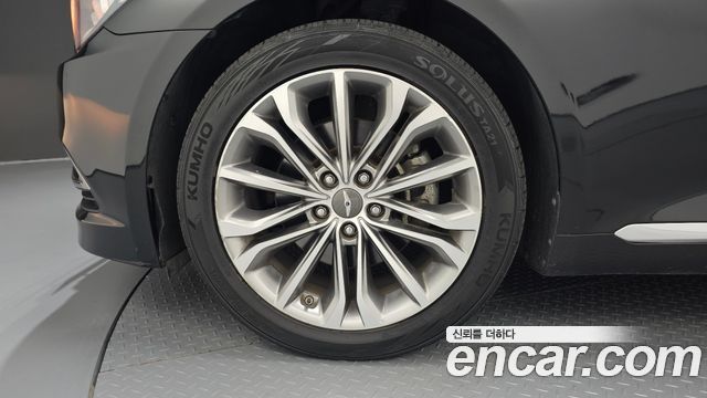 Hyundai Genesis из Кореи Encar