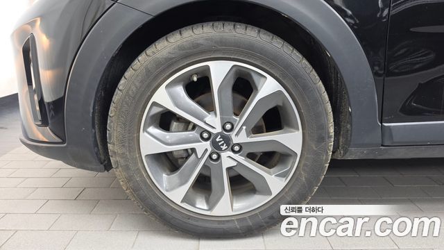 Kia Stonic 1.4 Trendy — пробег 92 366 км — фото 5 из 5