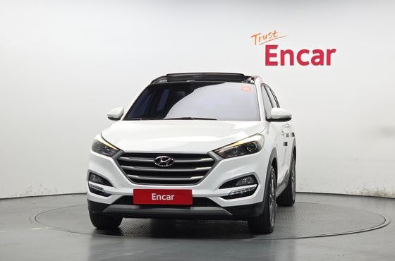 Hyundai Tucson Diesel 2.0 2WD Modern — пробег 157 209 км — фото 3 из 5