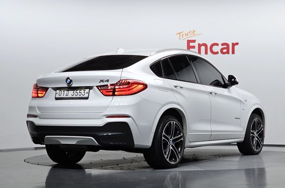 BMW X4 xDrive20d M Sport — пробег 152 821 км — фото 2 из 5