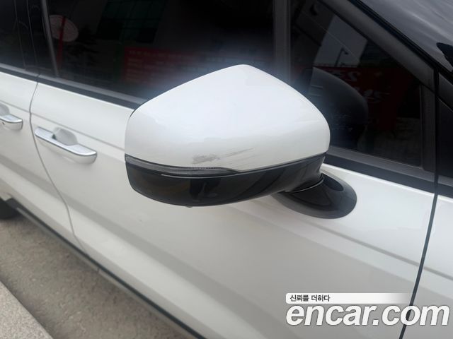 Kia Carnival Gasoline 9-Seater Signature — пробег 58 000 км — фото 3 из 5