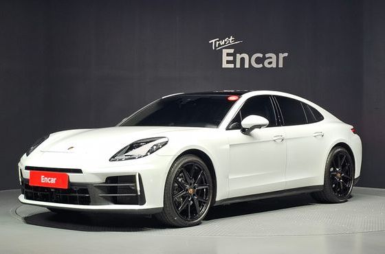 Porsche Panamera 2.9 AWD — пробег 15 802 км — фото 1 из 5