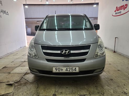 Hyundai Starex 5-Seater VAN CVX Luxury — пробег 239 800 км — фото 2 из 5