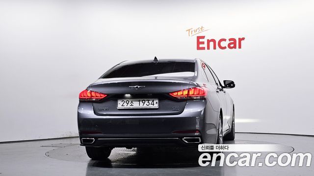 Hyundai Genesis из Кореи Encar