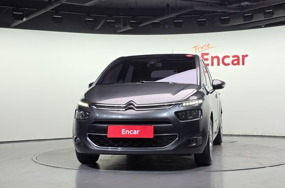 Citroen-DS C4 Picasso 1.6 B-HDI Intensive — пробег 146 084 км — фото 3 из 5