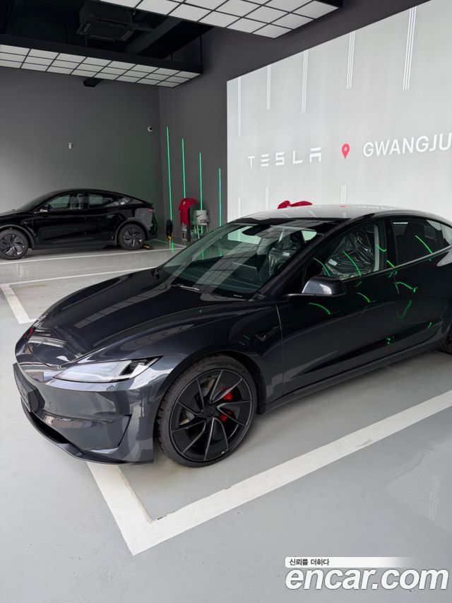 Tesla Model 3 из Кореи Encar