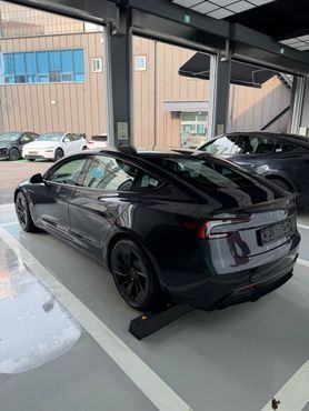 Tesla Model 3 Performance AWD — пробег 96 км — фото 4 из 5
