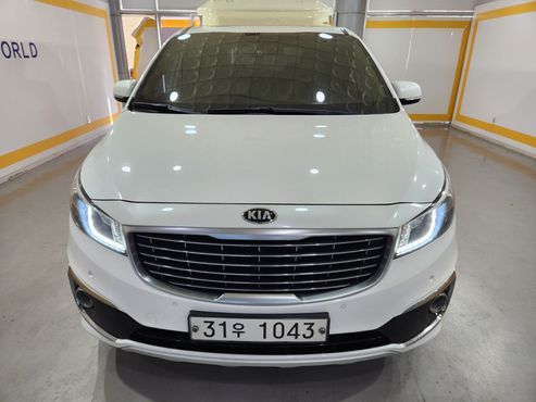 Kia Carnival 9-seater Prestige — пробег 151 489 км — фото 2 из 5