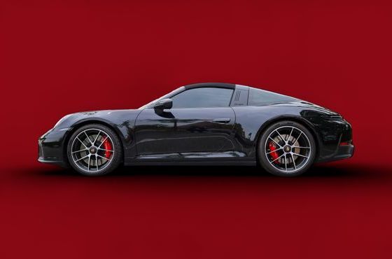 Porsche 911 Targa 4 GTS — пробег 3 750 км — фото 1 из 5