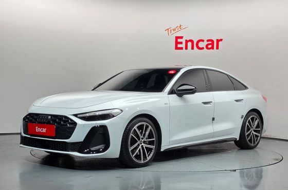 Audi A5 45 TFSI Quattro S Line — пробег 5 600 км — фото 1 из 5