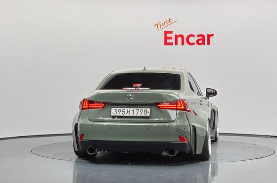 Lexus IS F-Sport XE30 — пробег 114 575 км — фото 4 из 5