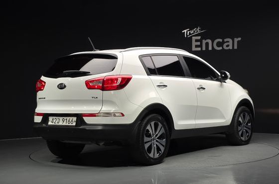 Kia Sportage Diesel 2WD TLX High-Deluxe — пробег 106 422 км — фото 2 из 5