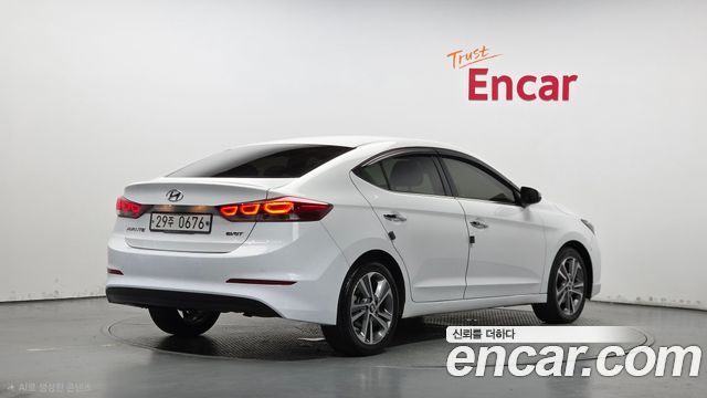 Hyundai AVANTE из Кореи Encar
