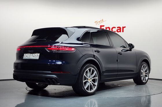 Porsche Cayenne 3.0 — пробег 111 293 км — фото 2 из 5