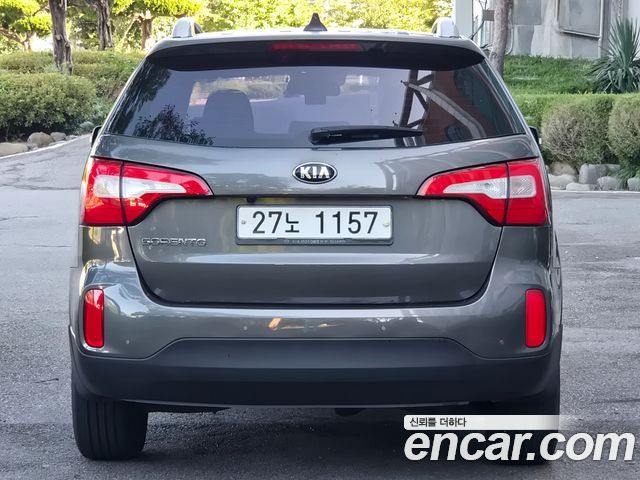 Kia Sorento Diesel 2.0 2WD TLX Special — пробег 178 000 км — фото 3 из 5