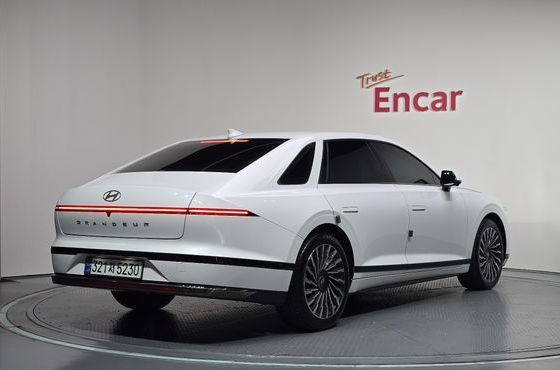 Hyundai Grandeur Calligraphy — пробег 67 412 км — фото 2 из 5