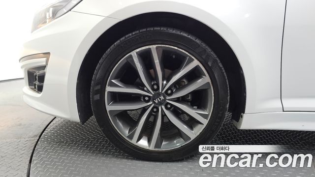 Kia K5 из Кореи Encar