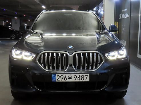 BMW X6 xDrive40i M Sport — пробег 99 570 км — фото 2 из 5