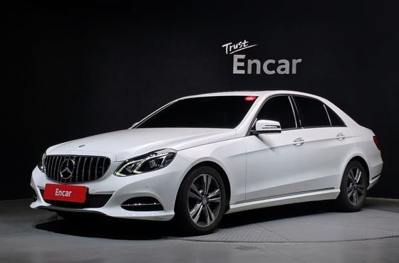 Mercedes-Benz E-Class E220 Bluetec Avantgarde — пробег 85 637 км — фото 1 из 5