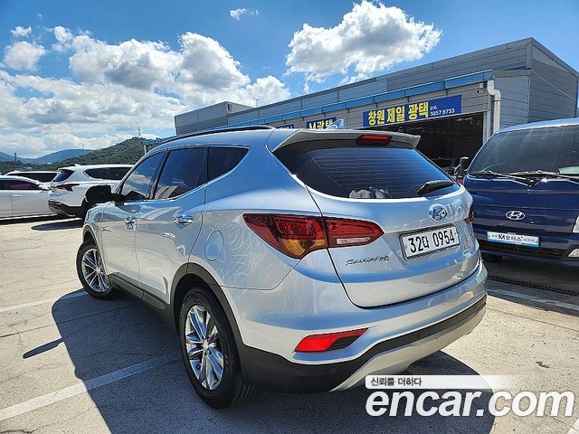 Hyundai Santafe Diesel(e-VGT) 2.0 2WD Premium — пробег 154 181 км — фото 4 из 5