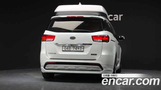 Kia Carnival из Кореи Encar