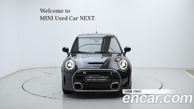Mini Cooper 5Door Resolute Edition 3rd Gen — пробег 6 495 км — фото 3 из 5