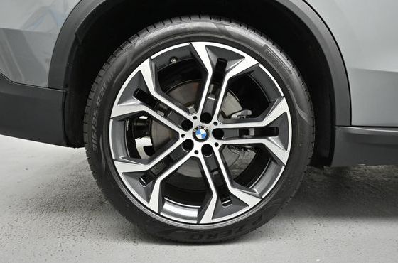 BMW X5 xDrive 30d xLine — пробег 8 814 км — фото 5 из 5