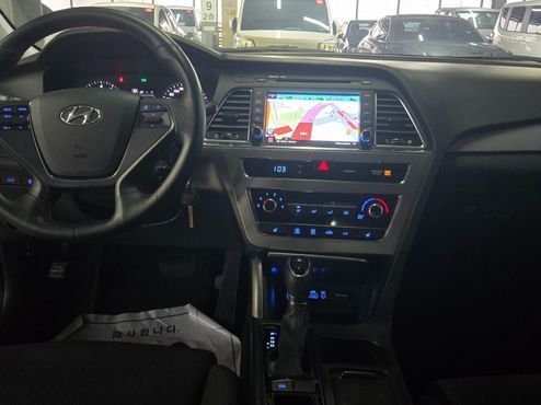 Hyundai Sonata 2.0 Smart Special — пробег 109 000 км — фото 5 из 5