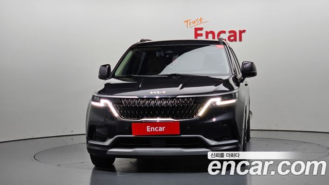 Kia Carnival Gasoline 11-Seater Prestige — пробег 37 500 км — фото 3 из 5
