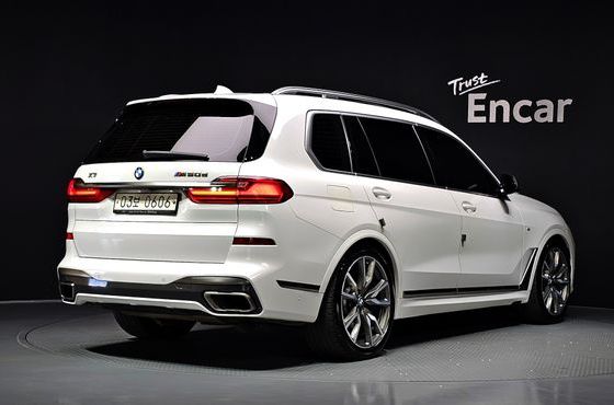 BMW X7 M50d — пробег 117 565 км — фото 2 из 5