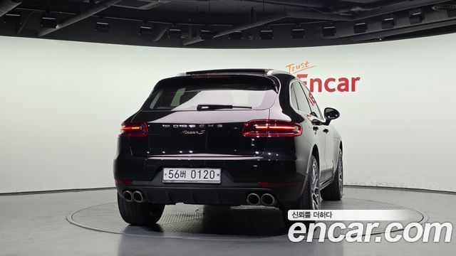 Porsche Macan 3.0 S Diesel 95B — пробег 126 880 км — фото 4 из 5