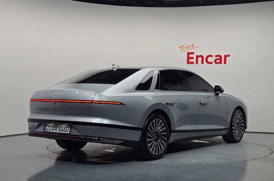 Hyundai Grandeur Calligraphy — пробег 27 454 км — фото 2 из 5