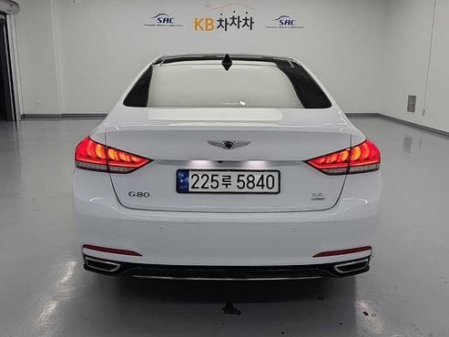 Genesis G80 3.3 GDI AWD Prestige — пробег 90 323 км — фото 4 из 5