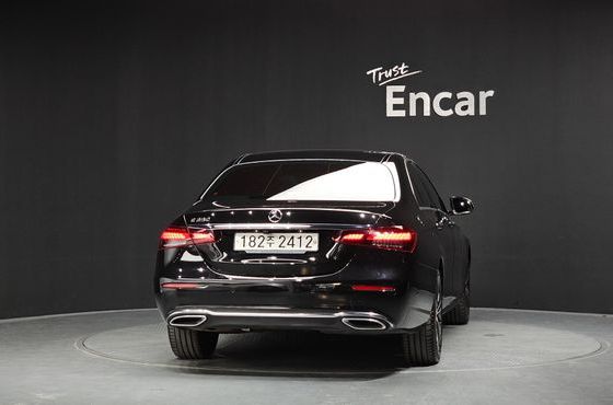 Mercedes-Benz E-Class E250 Avantgarde — пробег 56 522 км — фото 4 из 5