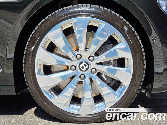 Bentley Flying Spur из Кореи Encar