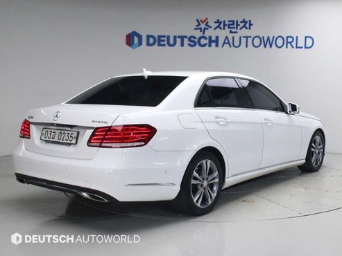 Mercedes-Benz E-Class E220 Bluetec Avantgarde — пробег 78 486 км — фото 3 из 5