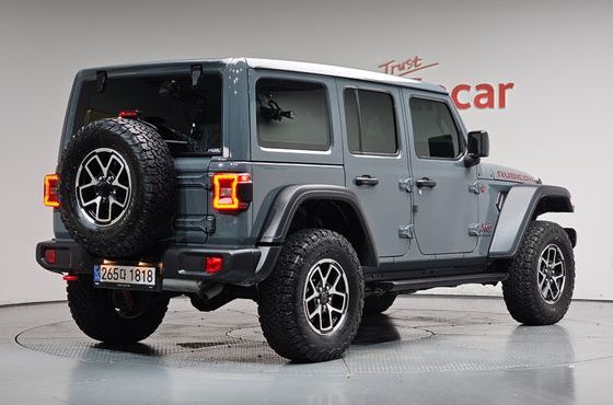 Jeep Wrangler 2.0 Rubicon Power Top 4Door — пробег 8 988 км — фото 2 из 5